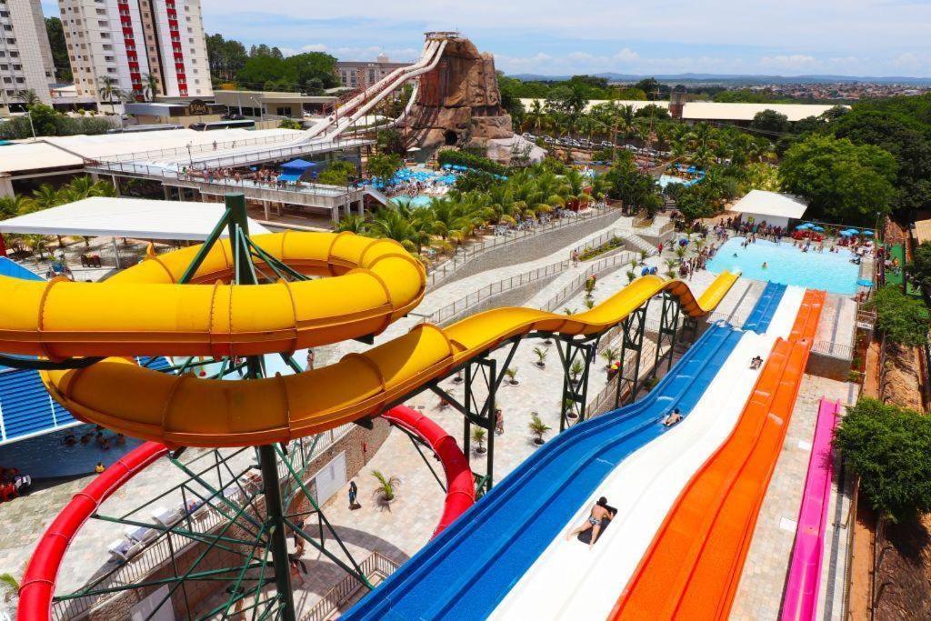 Aparthotel Spazzio Diroma Com Acesso Ao Acqua Park - Temporada Cn Adriele Caldas Novas
