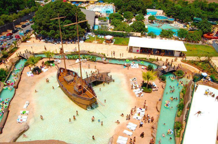 Aparthotel Spazzio Diroma Com Acesso Ao Acqua Park - Temporada Cn Adriele *