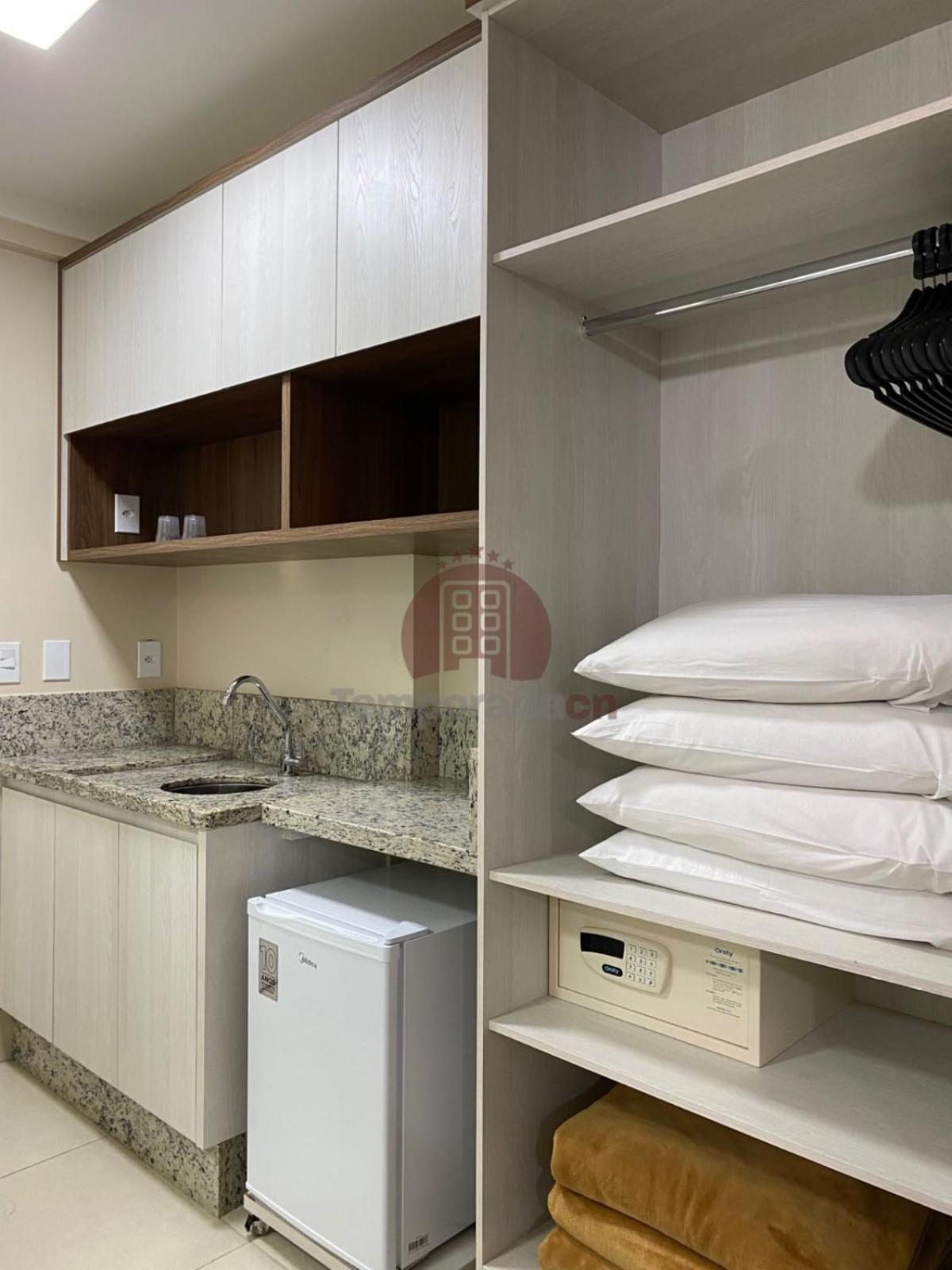 Spazzio Diroma Com Acesso Ao Acqua Park - Temporada Cn Adriele Aparthotel Caldas Novas